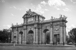 Imagen de la Puerta de Alcalá de Madrid nº01 B&N